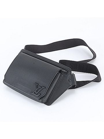 Louis Vuitton Louis Vuitton RFID-protected LV Aerogram Takeoff Sling Bag M57081 Leather Body for Men (view 1)
