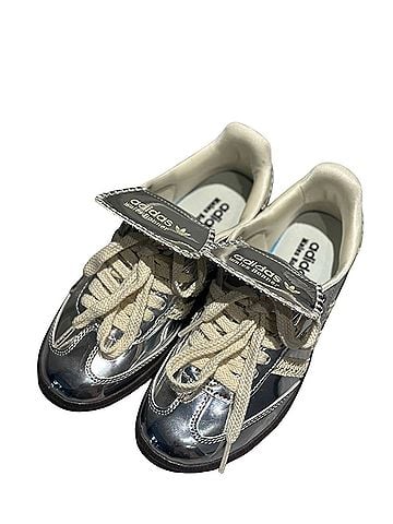 Adidas Sneakers (view 2)