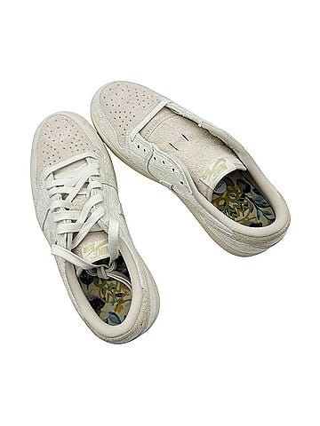 Nike Sneakers (view 2)