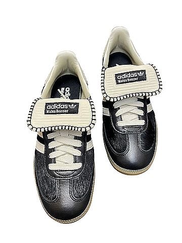 Adidas Sneakers (view 2)