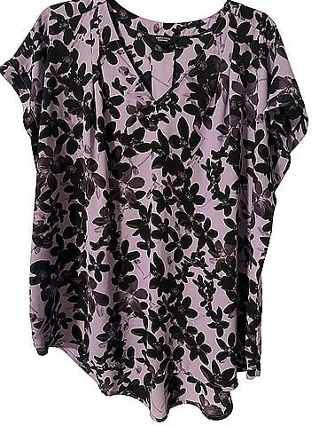 Simply Vera Vera Wang Short Sleeve Blouse (view 1)