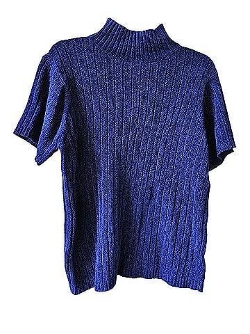 Liz Claiborne Pullover Sweater (view 1)