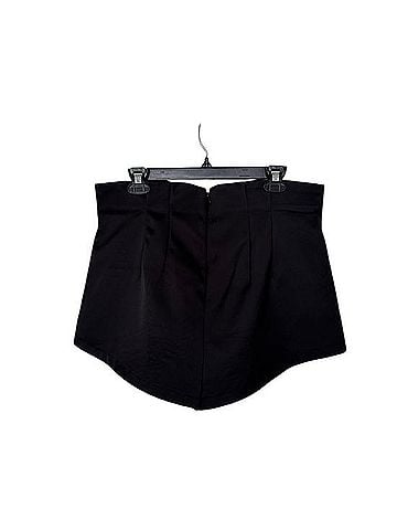 H&M High-Waist Tailored Shorts Dressy Shorts (view 2)