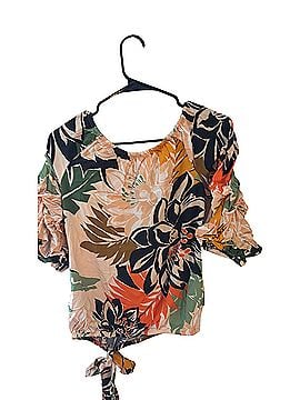 Vince Camuto Short Sleeve Blouse (view 2)