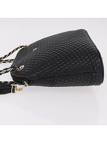 Bally Vintage Chain Quilted Leather Black Leather Shoulder Bag Bag (view 2)