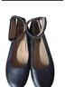 Clarks Black Flats Size 8 - photo 3