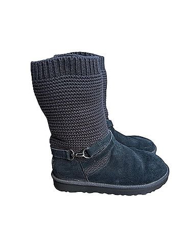 Ugg Snow boots (view 1)