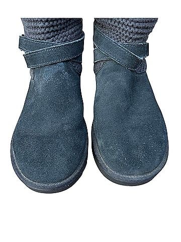 Ugg Snow boots (view 2)