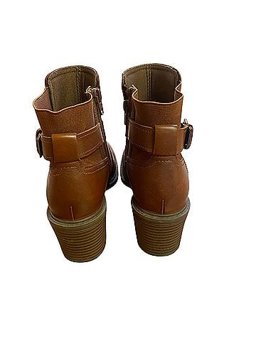 Clarks ultimate comfort collection Ankle Boots (view 2)