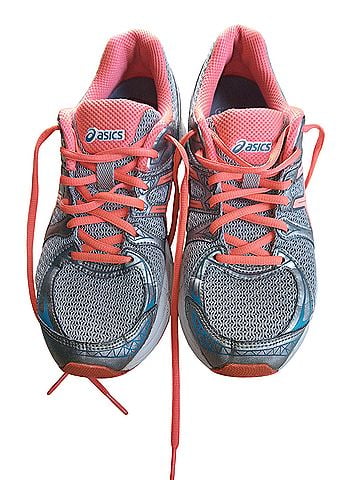 Asics Sneakers (view 1)