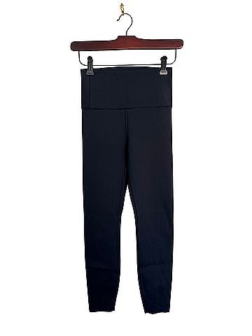 Vuori Evolve Legging Leggings (view 1)