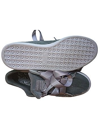 Puma Sneakers (view 2)