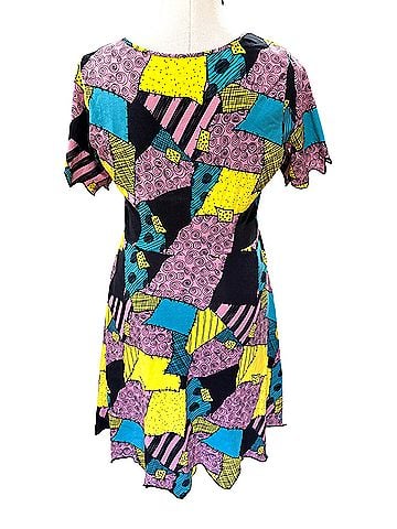 Hot Topic Casual Dress (view 2)