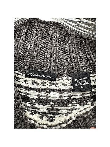 Moda International Pullover Sweater (view 2)