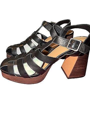 Crown Vintage Heels (view 1)