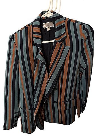 Chelsea28 Blazer (view 1)