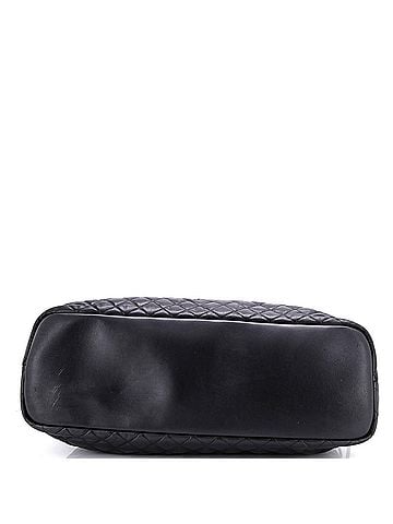 Saint Laurent ES Giant Travel Bag Quilted Leather (view 2)