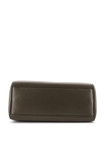 Céline Soft 16 Bag Smooth Calfskin Large (view 2)