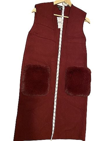 Saks Fifth Avenue Vest (view 1)