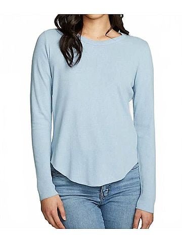 Chaser Long Sleeve Crew Neck Shirttail Tee in Ocean View (view 2)