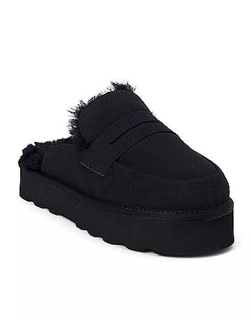 Matisse Women's Stowe Faux Fur Lined Clog in Black (view 1)