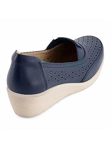 Andrea Women's Wedge Loafer Leather in Navy Blue (view 2)