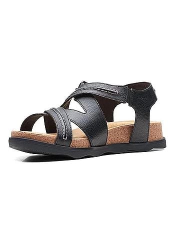 Clarks Women's Brynn Ave Flat Sandal (view 2)