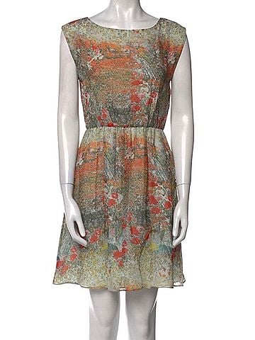 Alice + Olivia Casual Dress (view 1)