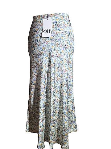 Zara Casual Skirt (view 2)