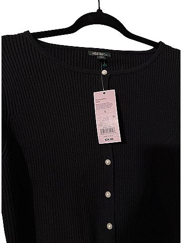 Wild Fable Long Sleeve Button-Down Shirt (view 2)