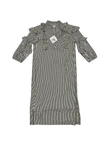 Baum Und Pferdgarten Ahadi Casual Dress (view 1)