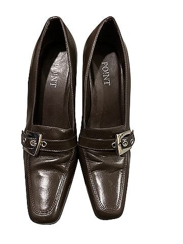Point Heels (view 2)