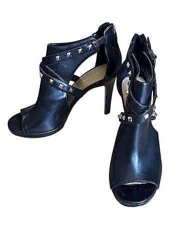 Marc Fisher MAHIYA 2 Heels (view 1)