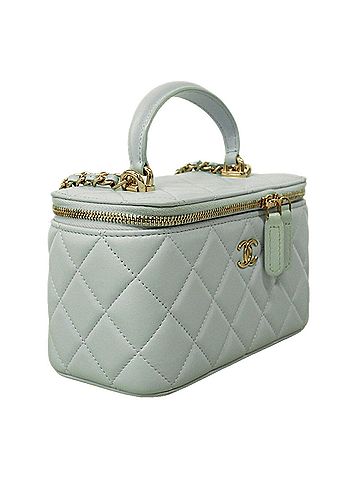 Chanel Chanel Matelassé Chain Shoulder Bag, Lambskin, Sky Blue/Champagne, 2-way bag for women. (view 2)