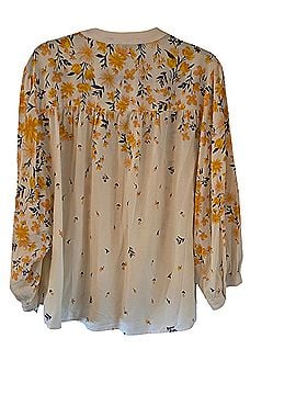 Fig & Flower 3/4 Sleeve Blouse (view 2)