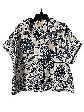 Hope & Harlow Short Sleeve Button-Down Shirt (view 1)