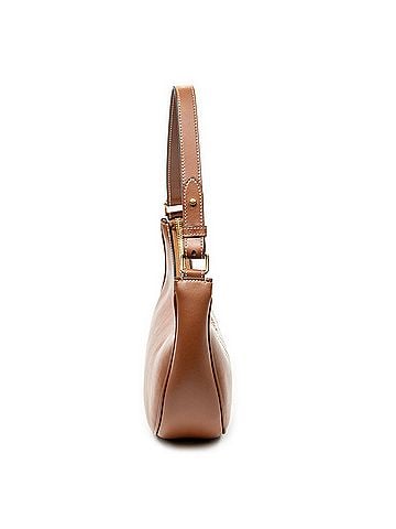 Céline Ava Hobo (view 2)