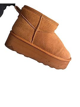 Cushionaire Ankle Boots (view 1)