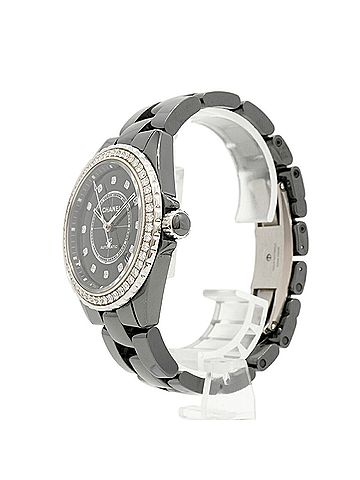 Chanel Chanel J12 Caliber 12.1 Diamond Bezel H6526 Black Dial Men's Watch (view 2)