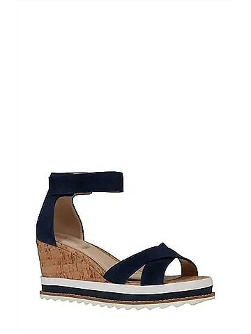 Pelle Moda Women's Westyn Platform Wedge Sandal in Midnight (view 1)