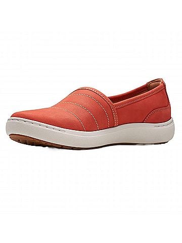 Clarks Women's Nalle Violet Loafer in Grenadine Leather (view 2)