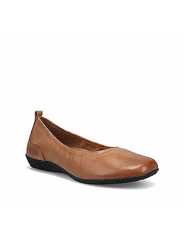 Taos Women's Chit Chat Flat Shoes in Caramel (view 1)