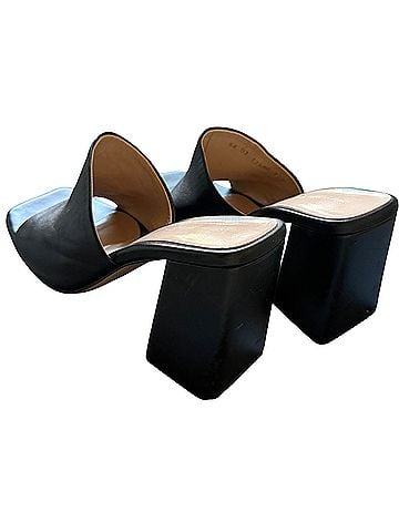 Gianvito Rossi Heels (view 2)
