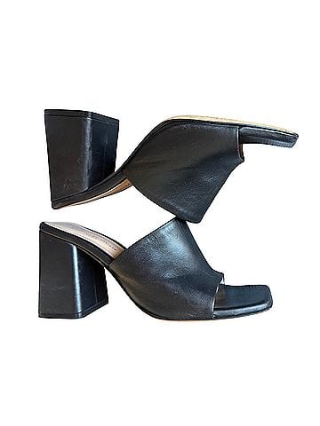 Gianvito Rossi Heels (view 1)
