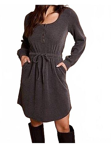 Gilli Adalynn Scoop Neck Button Up Long Sleeve Mini Dress in Charcoal (view 2)