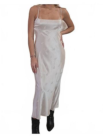 Le Lis Little Bit Of Your Love Dress in White (view 2)