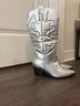 Amazon Essentials Silver Boots Size 8 1/2 - photo 3