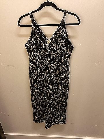 She + Sky Women's Lace Dress in Black (view 2)