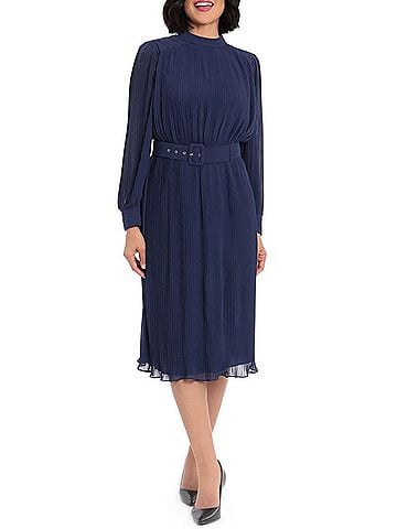 Maggy London Pleated Blouson Midi Dress in Navy (view 2)