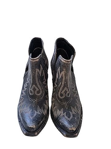 Ariat Ariat Dixion X Toe Ankle Boots (view 1)
